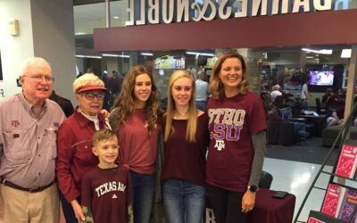 Texas A&M Bookstore Hosts Serafina Loves Science! Author